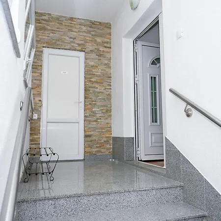 Atlas Apartment