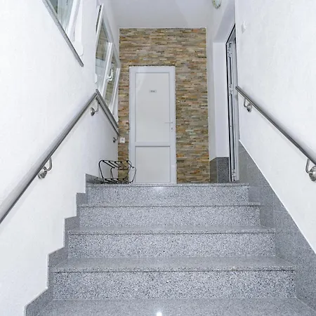 Atlas Apartment *